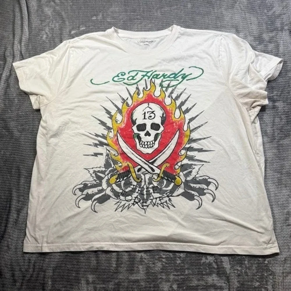 Ed Hardy Mens XXXL Graphic T-Shirt White Skull 13 Swords Tattoo Print Tee Y2K.